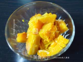 南瓜海绵蛋糕的做法步骤：1
