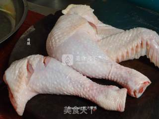 香辣烤鸡腿的做法步骤：1