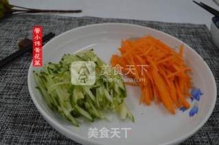 黄花菜凉拌海带丝的做法步骤：6