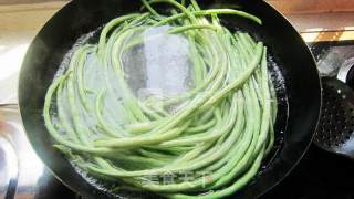 凉拌米椒豇豆的做法步骤：1