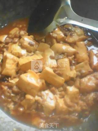 肉丁烧豆腐的做法步骤：5