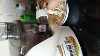 尖椒茄子肉丁打卤面的做法步骤：4