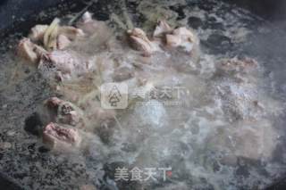 紫苏炒鸭的做法步骤：3