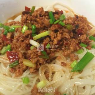 肉末葱油拌面的做法步骤：7