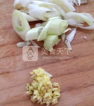 香干炒韭菜的做法步骤：4