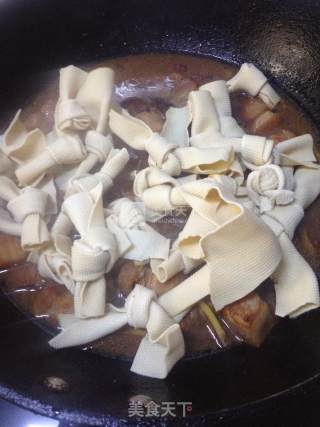 千结红烧肉的做法步骤：6