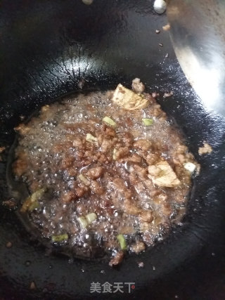 肉末毛豆的做法步骤：4
