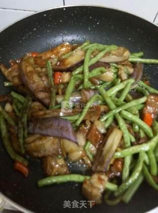 茄子豆角的做法步骤：5