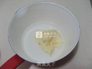 天鹅泡芙的做法步骤：1