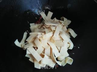 豆皮小白菜的做法步骤：7
