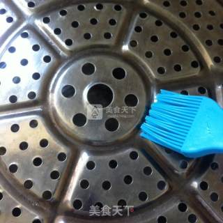 鲫鱼锅贴的做法步骤：4