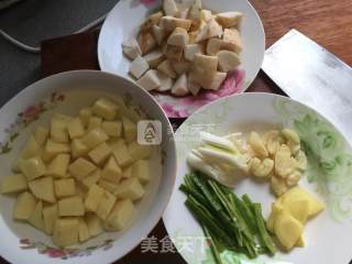 椰香咖喱蟹的做法步骤：1