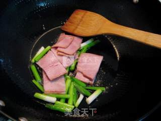 砂锅豆泡菜花的做法步骤：5