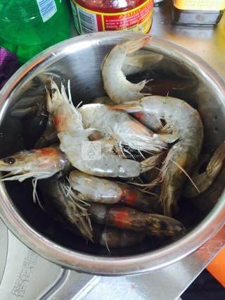 油焖大虾的做法步骤：2