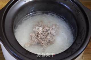皮蛋瘦肉粥的做法步骤：5