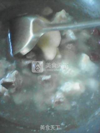 萝卜排骨汤的做法步骤：3