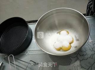 戚风蛋糕一号，初次挑战~的做法步骤：2