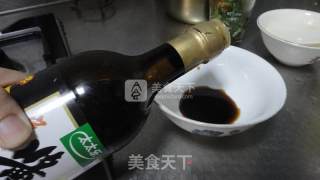 【肥肥妈的美味手记】开学啦~~~拯救儿童食欲的夏日开胃凉拌菜——葱油金针菇的做法步骤：3