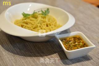 金牛座最爱吃的【屌丝麻椒拌面】的做法步骤：5