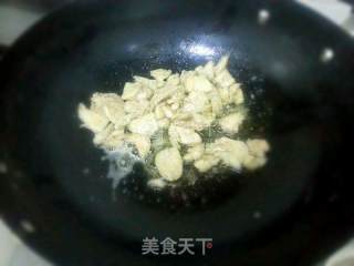 奶香牛油果酱鸡肉意面的做法步骤：10