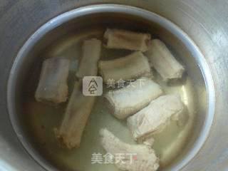 娃娃菜排骨汤的做法步骤：5