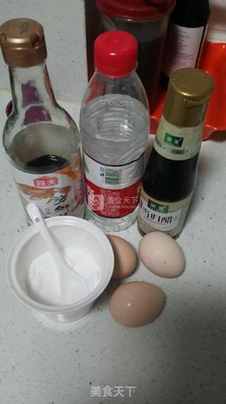 微波炉蒸鸡蛋的做法步骤：1