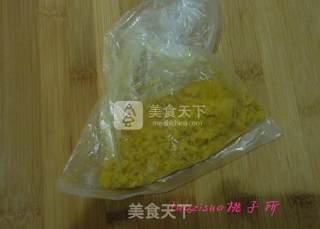 咸蛋黄豆腐的做法步骤：4