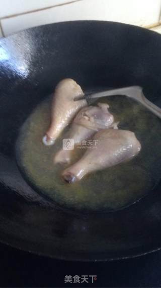 盐水鸡腿的做法步骤：3