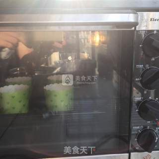 香草牛奶麦芬的做法步骤：9