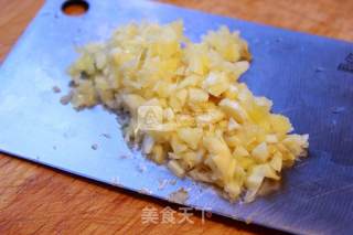 蒜香油麦菜的做法步骤：3