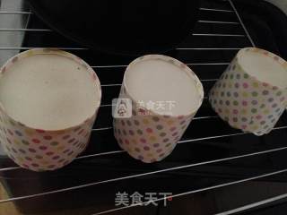 【手工美食】缤纷水果小纸杯的做法步骤：9