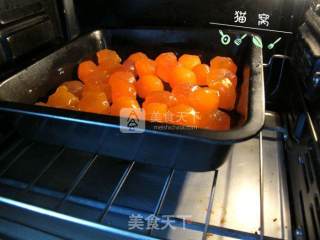 广式蛋黄月饼的做法步骤：4
