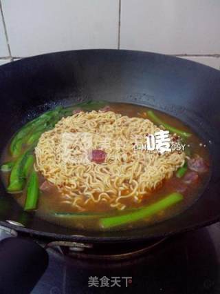 煮方便面的做法步骤：4