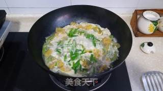 丝瓜鸡蛋蝴蝶面的做法步骤：9
