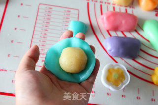 缤纷立体月饼的做法步骤：13
