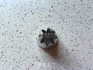 奶油裱花纸杯蛋糕的做法步骤：18