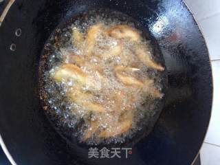 懒人零食香酥翅尖的做法步骤：7