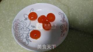 豆沙蛋黄月饼的做法步骤：4