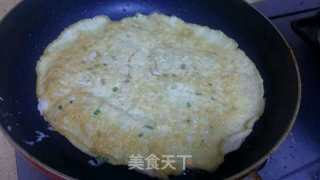 银鱼烹蛋的做法步骤：6