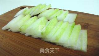 轻松美起来—薏仁冬瓜汤的做法步骤：4