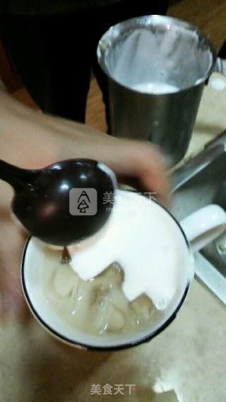 盆栽奶茶的做法步骤：2