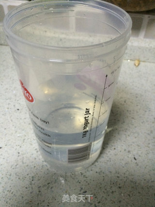 自制果肉酸奶的做法步骤：2