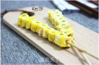 芦笋鸡蛋卷棒棒糖的做法步骤：8