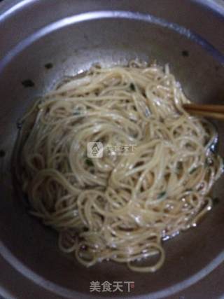 葱油拌面的做法步骤：8