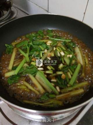 芹菜沙丁鱼的做法步骤：5