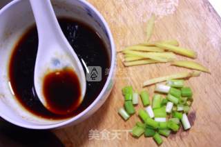 腊肉煲仔饭的做法步骤：4