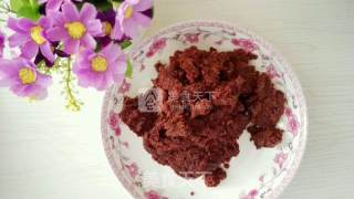 广式豆沙蛋黄月饼（50g模）的做法步骤：8