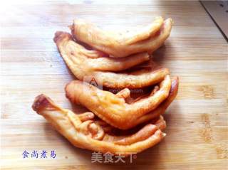 西兰花扣鹅掌的做法步骤：2
