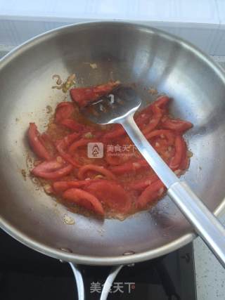 疙瘩汤的做法步骤：1
