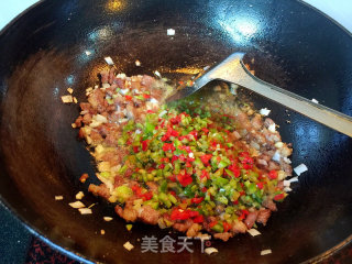 牛肉豆腐丁拌面的做法步骤：7